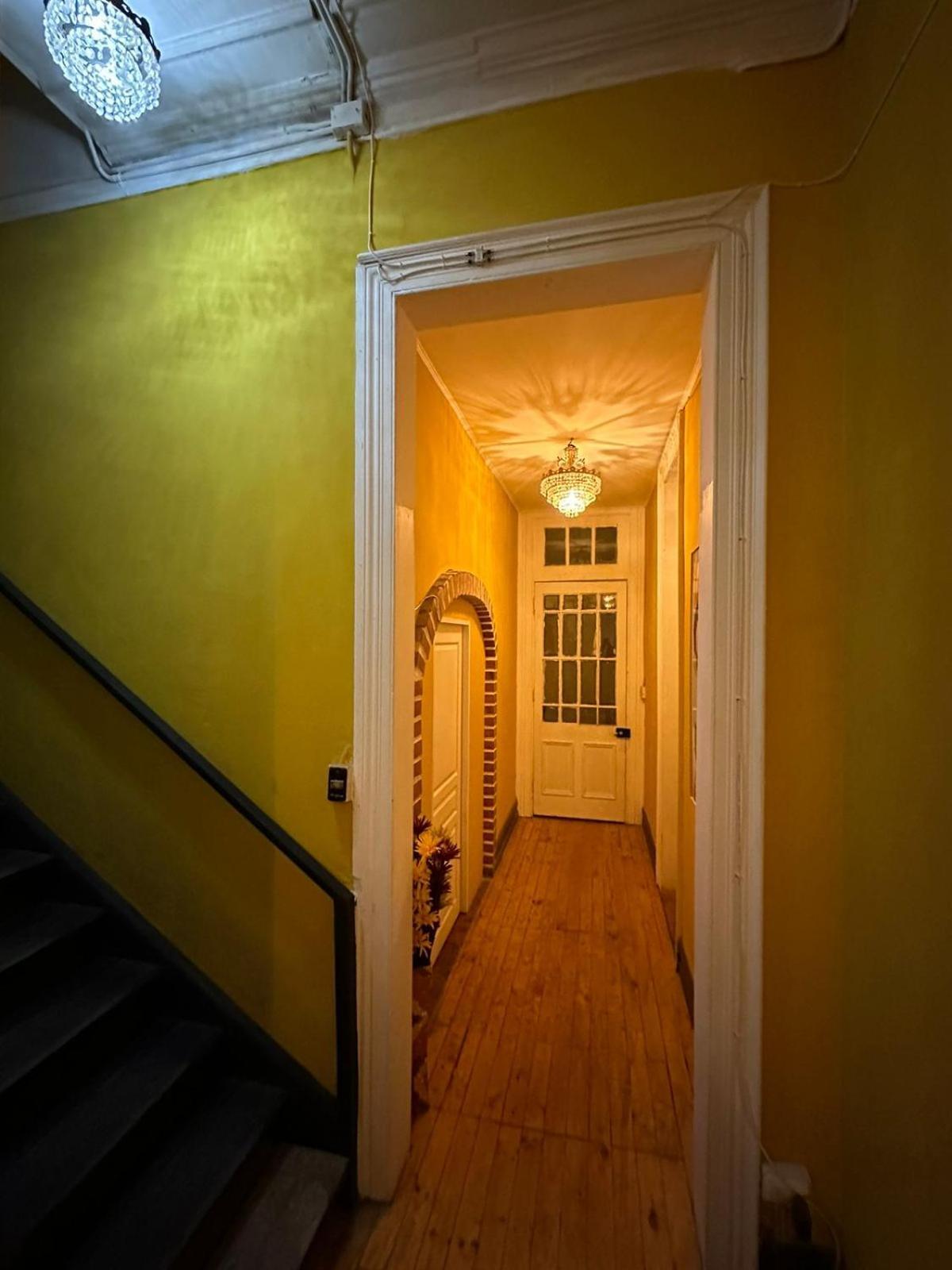 Hotel Das Gelbe Haus Valparaíso Esterno foto