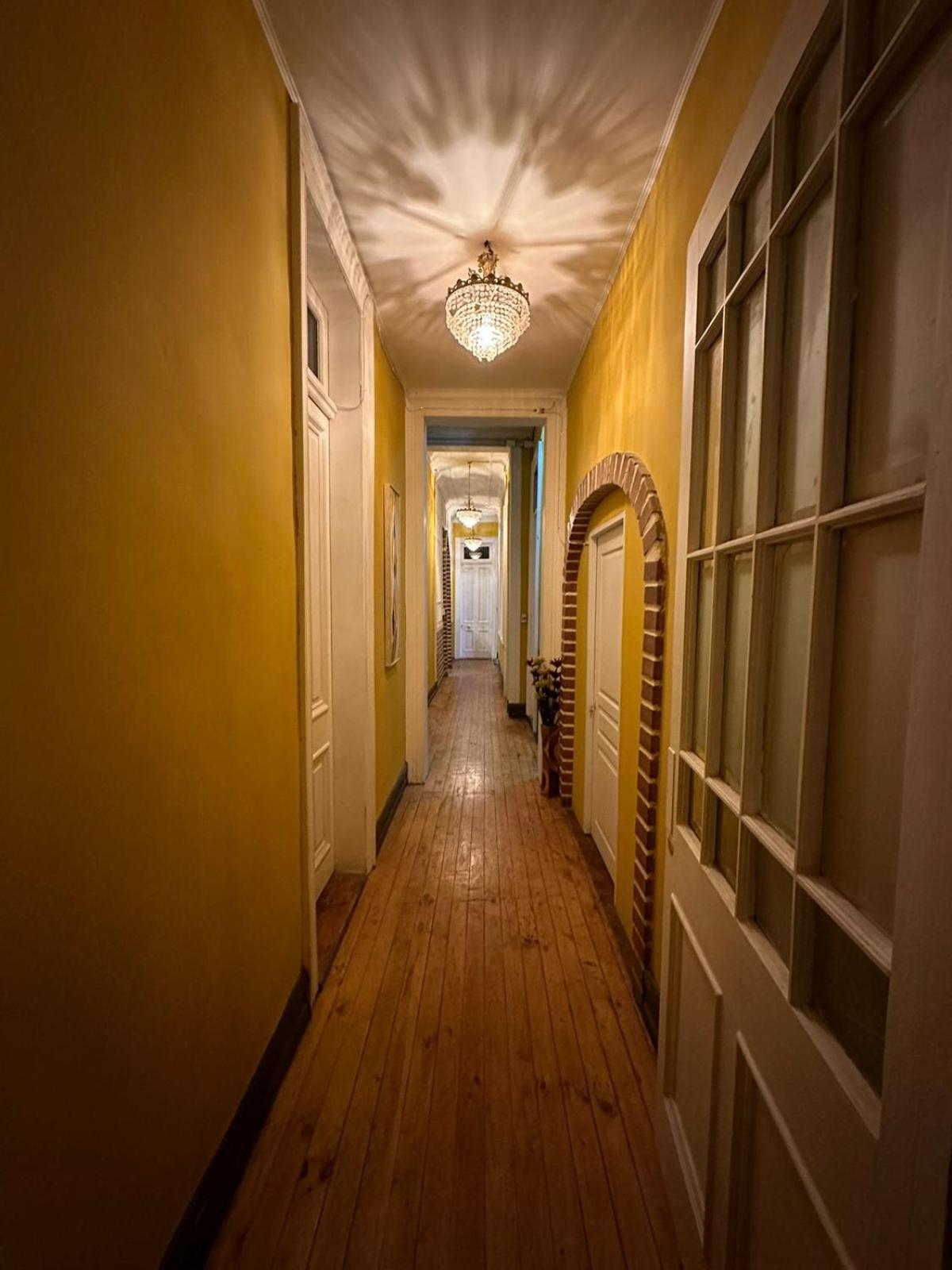 Hotel Das Gelbe Haus Valparaíso Esterno foto
