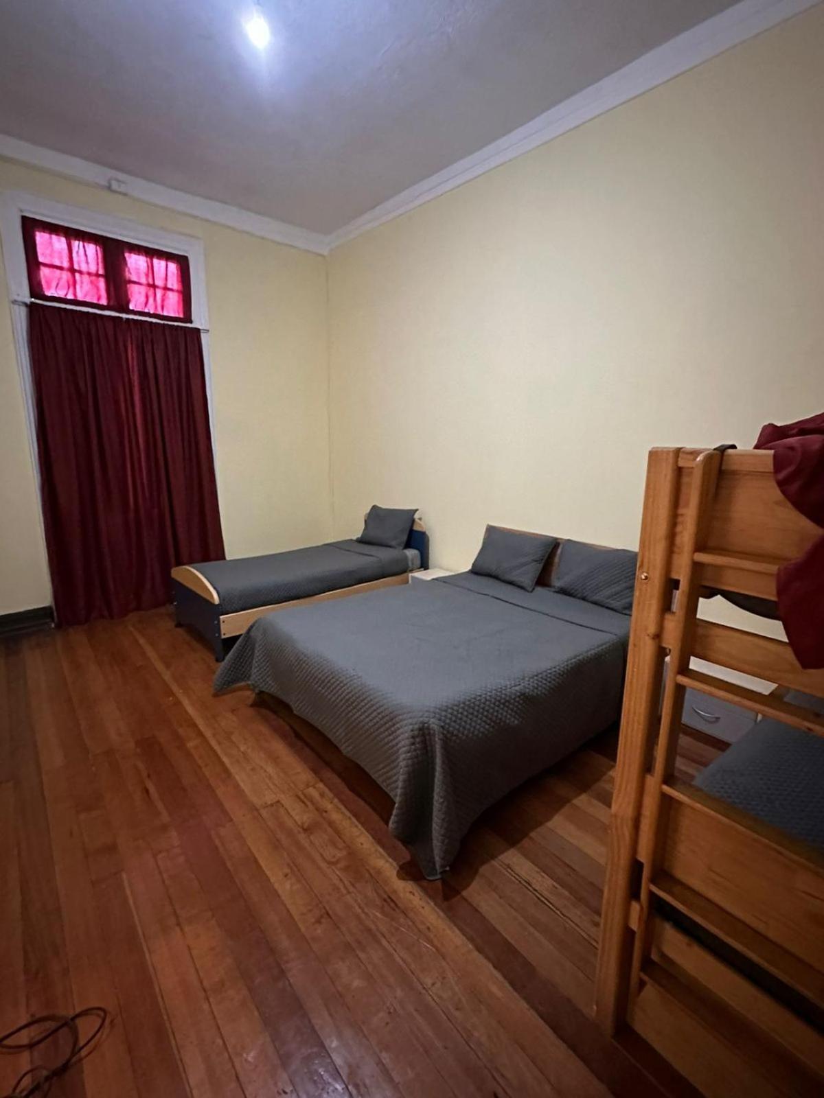 Hotel Das Gelbe Haus Valparaíso Esterno foto